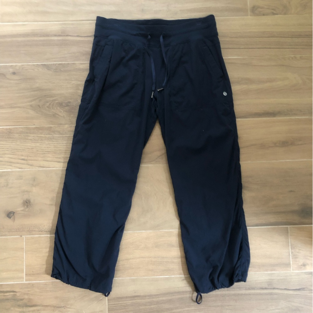 Lululemon Athletica Blue Dance Pants Cropped Size 12